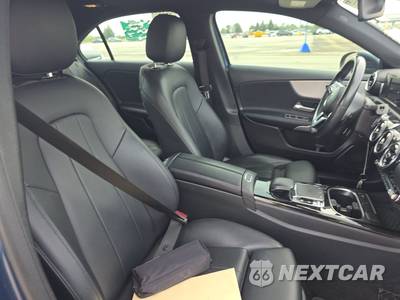 2019 Mercedes-Benz A 220 4MATIC - zdjęcie 8 z 37 - miniatura
