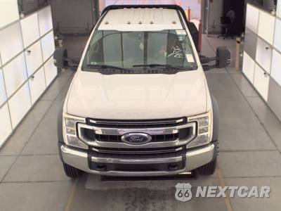 2020 Ford Super Duty F-450 Cab Chassis XL Crew Cab DRW - zdjęcie 2 z 19 - miniatura