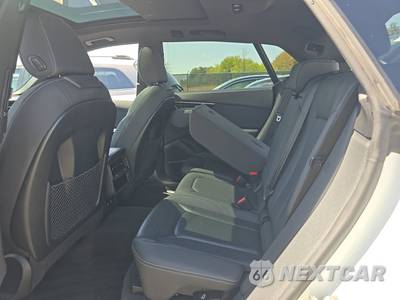 2019 Audi Q8 Prestige - zdjęcie 13 z 32 - miniatura