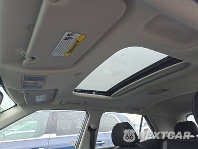 2025 Hyundai Venue SEL - zdjęcie 21 z 34 - miniatura