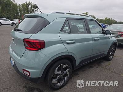 2025 Hyundai Venue SEL - zdjęcie 4 z 34 - miniatura