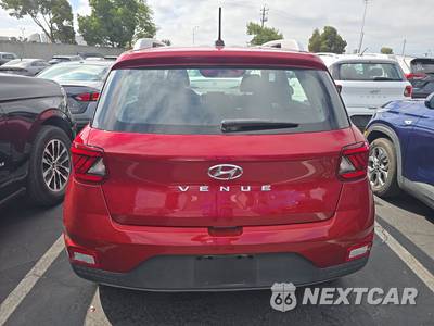 2025 Hyundai Venue SEL - zdjęcie 5 z 25 - miniatura