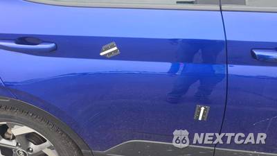 2025 Hyundai Venue SEL - zdjęcie 31 z 32 - miniatura