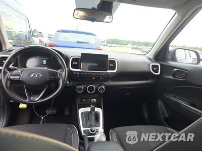 2025 Hyundai Venue Limited - zdjęcie 11 z 33 - miniatura