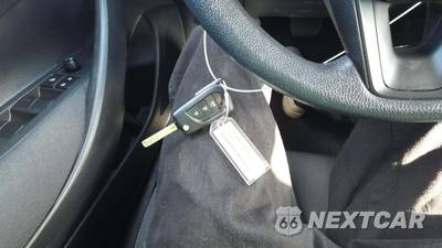2026 Toyota Corolla LE Sedan - zdjęcie 20 z 36 - miniatura
