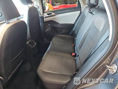 2025 Volkswagen Taos SE - zdjęcie 13 z 29 - miniatura