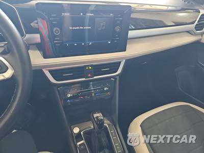 2025 Volkswagen Taos SE - zdjęcie 11 z 29 - miniatura