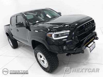 2020 Toyota Tacoma TRD Off-Road Crew Cab Medium Bed - zdjęcie 25 z 50 - miniatura