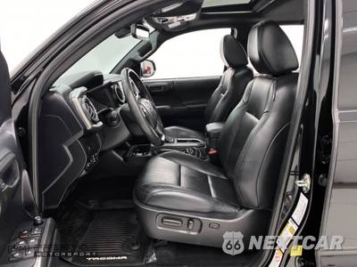 2020 Toyota Tacoma TRD Off-Road Crew Cab Medium Bed - zdjęcie 17 z 50 - miniatura