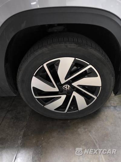 2025 Volkswagen Atlas 2.0T SE w/Technology - zdjęcie 14 z 25 - miniatura