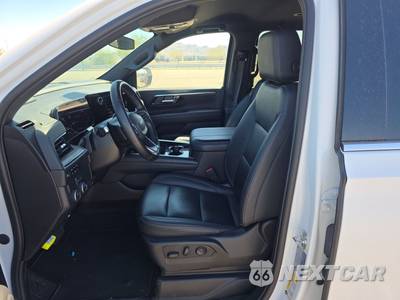 2025 Chevrolet Suburban LT 1LT - zdjęcie 7 z 23 - miniatura