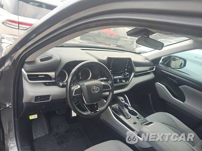 2021 Toyota Highlander LE - zdjęcie 11 z 23 - miniatura