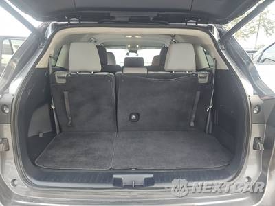 2021 Toyota Highlander LE - zdjęcie 17 z 23 - miniatura