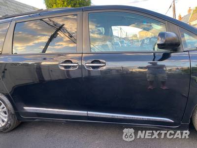 2017 Toyota Sienna XLE 8-Passenger 119.3" WB - zdjęcie 14 z 37 - miniatura