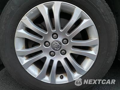 2017 Toyota Sienna XLE 8-Passenger 119.3" WB - zdjęcie 37 z 37 - miniatura