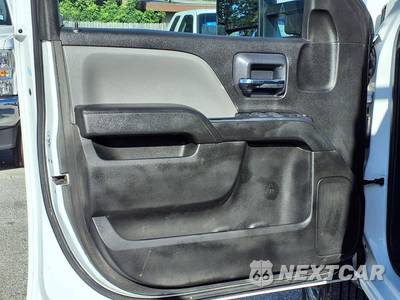 2019 Chevrolet Silverado 3500HD Cab Chassis WT Crew Cab 1WT DRW - zdjęcie 14 z 28 - miniatura