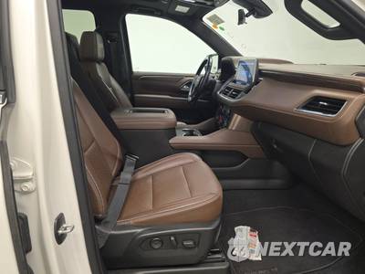 2021 Chevrolet Suburban High Country 3LZ - zdjęcie 8 z 31 - miniatura