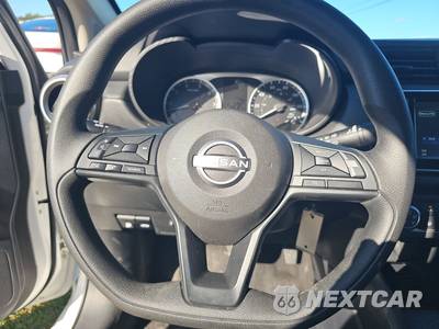 2025 Nissan Versa S - zdjęcie 10 z 17 - miniatura