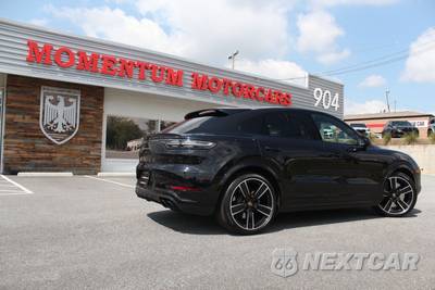 2022 Porsche Cayenne Turbo Coupe - zdjęcie 94 z 94 - miniatura