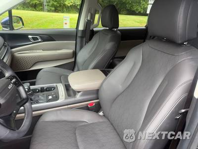 2027 Kia Carnival MPV LXS 121.7" WB - zdjęcie 14 z 19 - miniatura