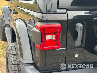 2019 Jeep Wrangler Unlimited Sahara - zdjęcie 36 z 67 - miniatura