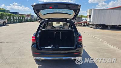 2016 Mercedes-Benz GLC 300 - zdjęcie 24 z 32 - miniatura