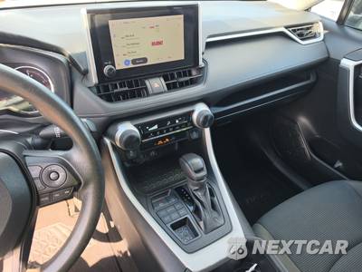 2023 Toyota RAV4 LE - zdjęcie 17 z 33 - miniatura