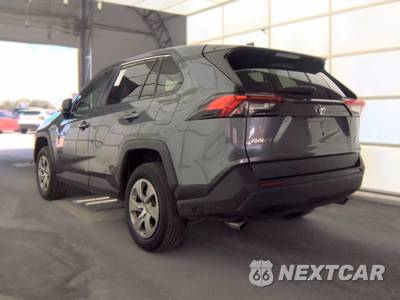 2023 Toyota RAV4 LE - zdjęcie 8 z 33 - miniatura