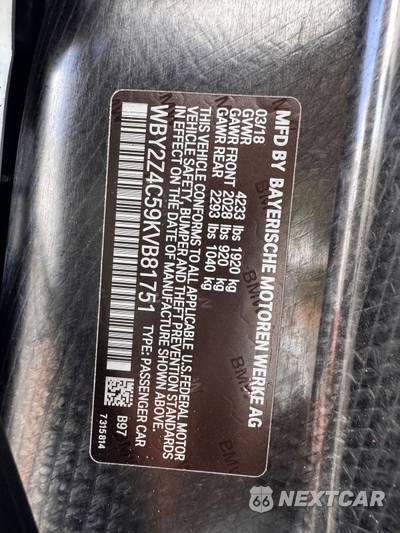 2019 BMW i8 Coupe PURE IMPULSE WORLD - zdjęcie 24 z 24 - miniatura