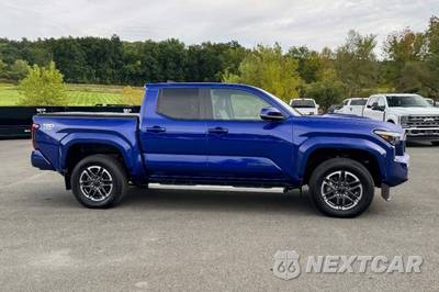 2024 Toyota Tacoma TRD Sport Crew Cab Medium Bed - zdjęcie 2 z 46 - miniatura