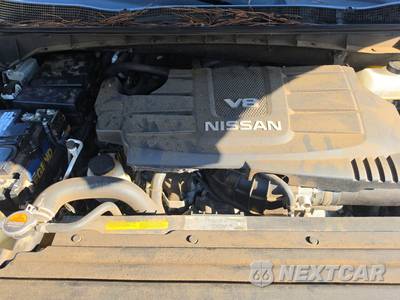 2017 Nissan TITAN PRO-4X Crew Cab Short Bed - zdjęcie 15 z 32 - miniatura