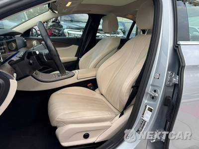 2023 Mercedes-Benz E 350 4MATIC Sedan - zdjęcie 12 z 33 - miniatura