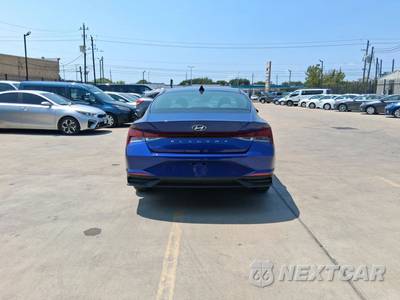 2021 Hyundai Elantra SE - zdjęcie 7 z 43 - miniatura