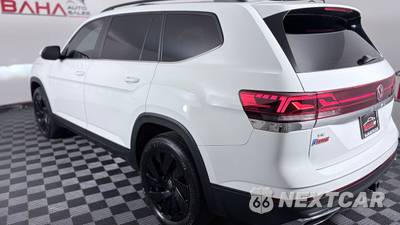 2024 Volkswagen Atlas 2.0T SE w/Technology - zdjęcie 4 z 36 - miniatura