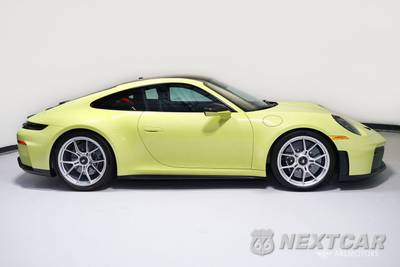 2026 Porsche 911 GT3 with Touring Package - zdjęcie 3 z 39 - miniatura