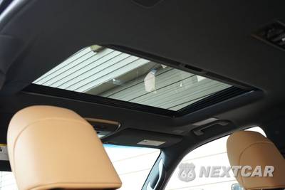 2026 Lexus LX 700h Luxury - zdjęcie 21 z 38 - miniatura
