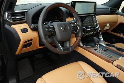 2026 Lexus LX 700h Luxury - zdjęcie 8 z 38 - miniatura
