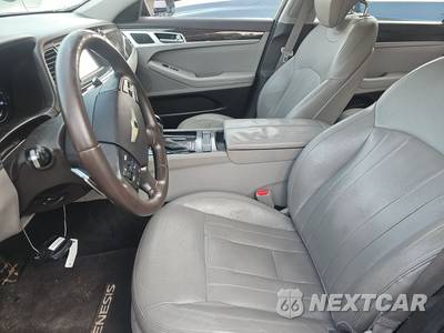 2015 Hyundai Genesis 3.8 Sedan - zdjęcie 7 z 92 - miniatura
