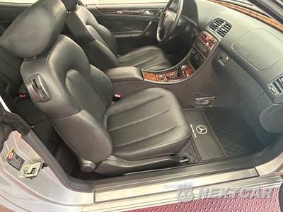 2002 Mercedes-Benz CLK 320 Coupe - zdjęcie 24 z 37 - miniatura