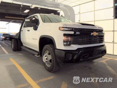 2025 Chevrolet Silverado 3500HD Cab Chassis Work Truck Crew Cab 1WT DRW - zdjęcie 4 z 36 - miniatura