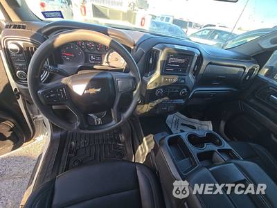 2025 Chevrolet Silverado 3500HD Cab Chassis Work Truck Crew Cab 1WT DRW - zdjęcie 17 z 36 - miniatura