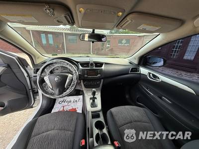 2015 Nissan Sentra SV - zdjęcie 8 z 16 - miniatura