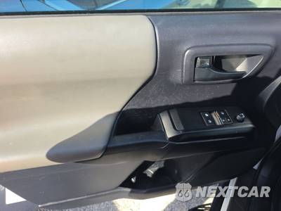 2020 Toyota Tacoma SR Extended Cab Long Bed w/Rear Doors - zdjęcie 15 z 31 - miniatura