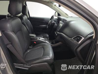 2019 Dodge Journey Crossroad - zdjęcie 8 z 38 - miniatura