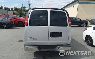2010 Chevrolet Express 3500 Passenger Van LT 1LT 155.0" WB - zdjęcie 5 z 7 - miniatura