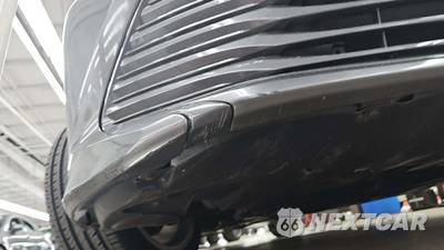 2019 Toyota Camry XLE - zdjęcie 46 z 51 - miniatura