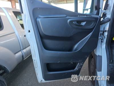 2021 Mercedes-Benz Sprinter 2500 Cargo Van Standard Roof 144.0" WB - zdjęcie 9 z 28 - miniatura