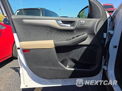 2020 Ford Escape SEL - zdjęcie 9 z 35 - miniatura