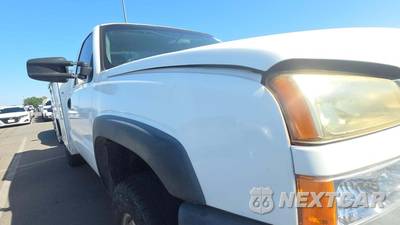 2005 Chevrolet Silverado 2500HD WT Regular Cab Long Bed 1SW - zdjęcie 33 z 35 - miniatura