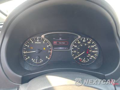 2018 Nissan Altima 2.5 S - zdjęcie 12 z 49 - miniatura
